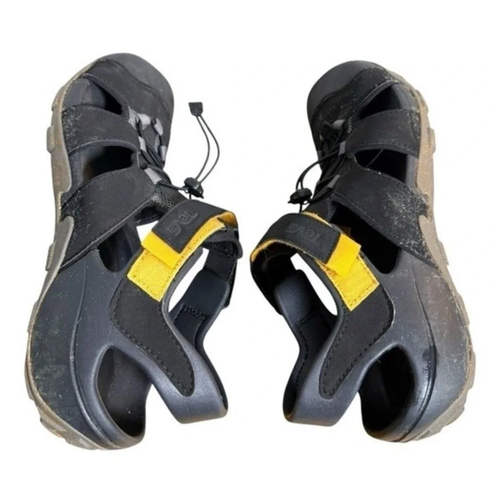 Teva Flintwood Mens 12 Pre-Owned Hiking Water Shoes Black Yellow 1118941 Sandals